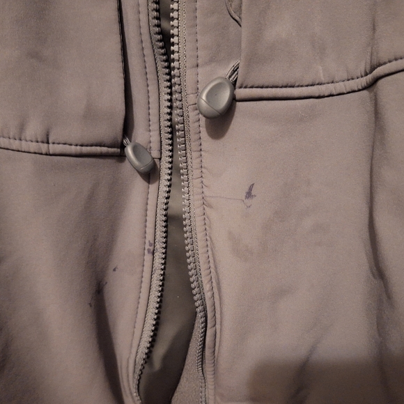 Kirkland signature goretex windbreaker - Picture 5 of 5